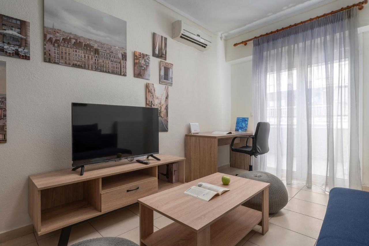 Kosmos Service Apartment Family City Center 4C Szaloniki Kültér fotó